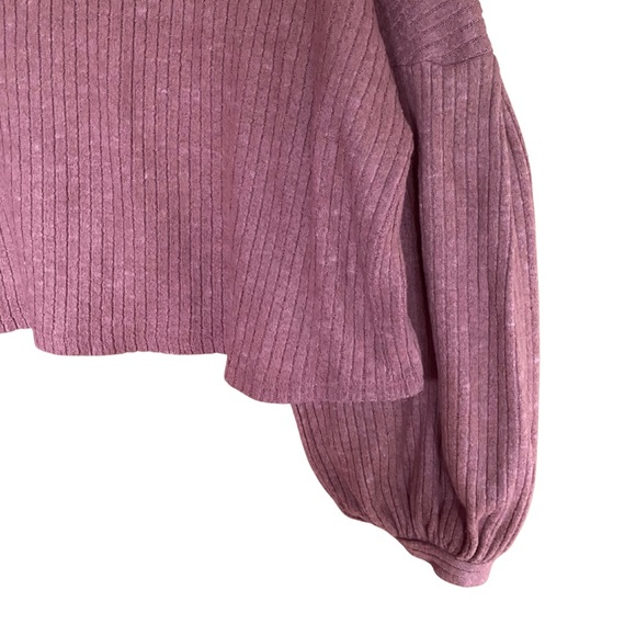 Rose Colored Balloon Sleeve Sweater - Picture 4 of 6